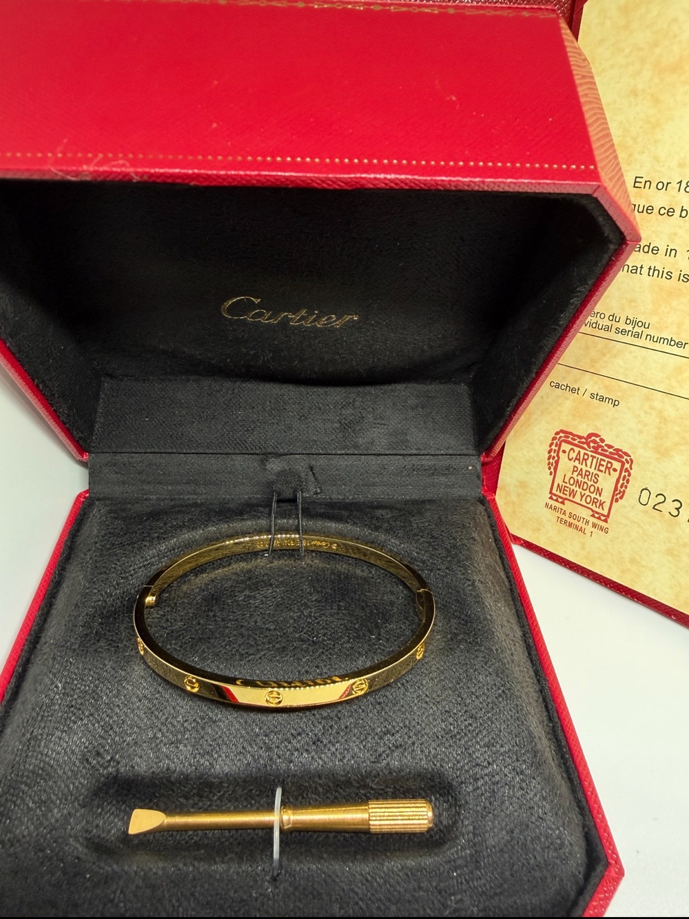 18K Gold Love Bracelet ✨